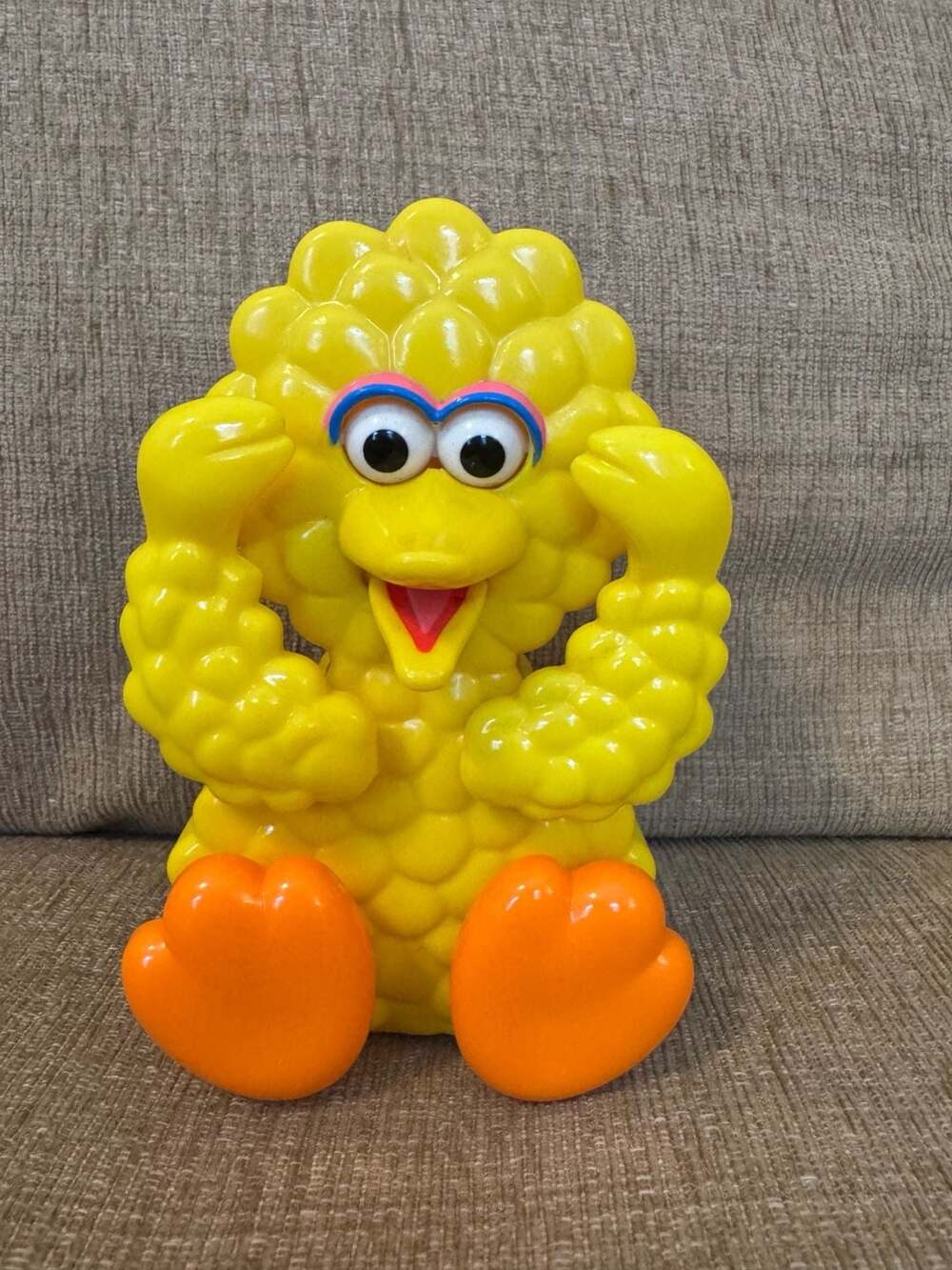 Vintage ILLCO Baby Big Bird Peek-A-Boo Wind Up Musical Toy